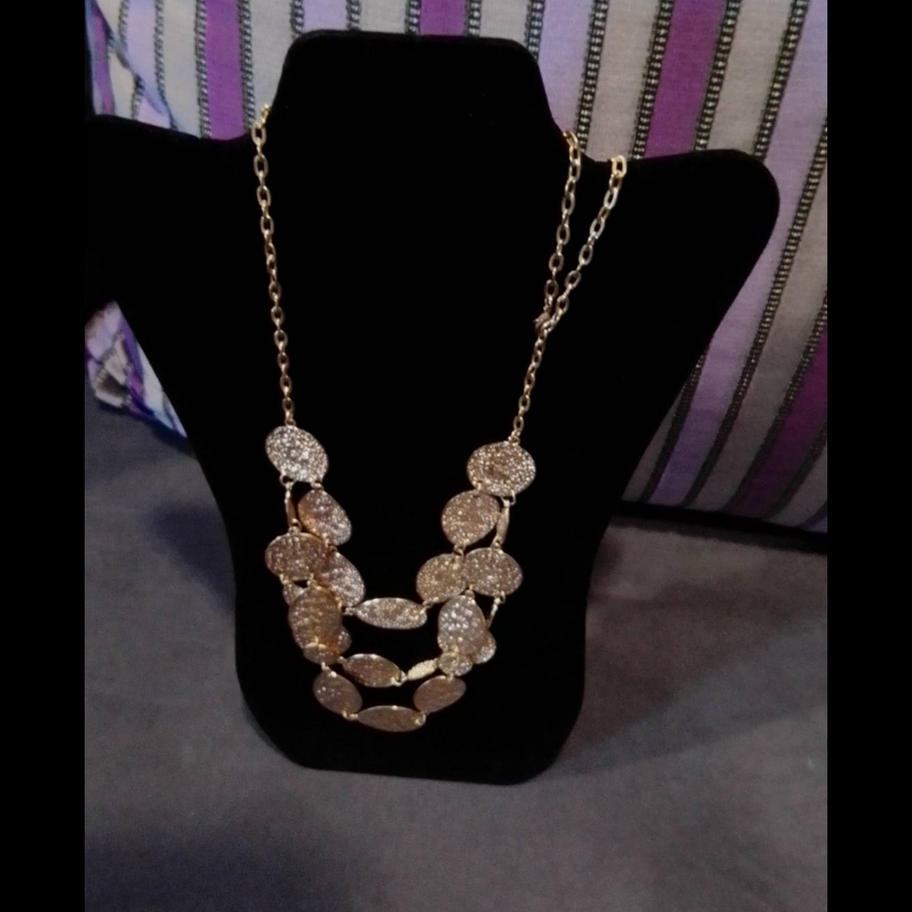 Necklace - Picture 2 of 2